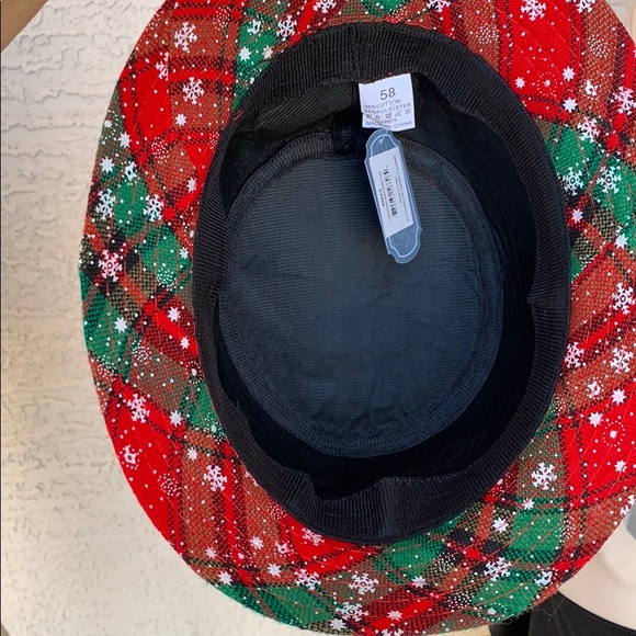Christmas Hat - Picture 5 of 8